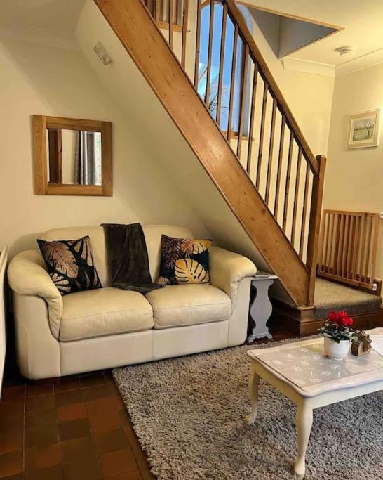 Cosy Heather Cottage Ашборн Экстерьер фото
