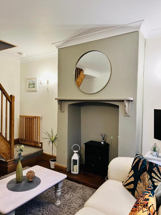 Cosy Heather Cottage Ашборн Экстерьер фото