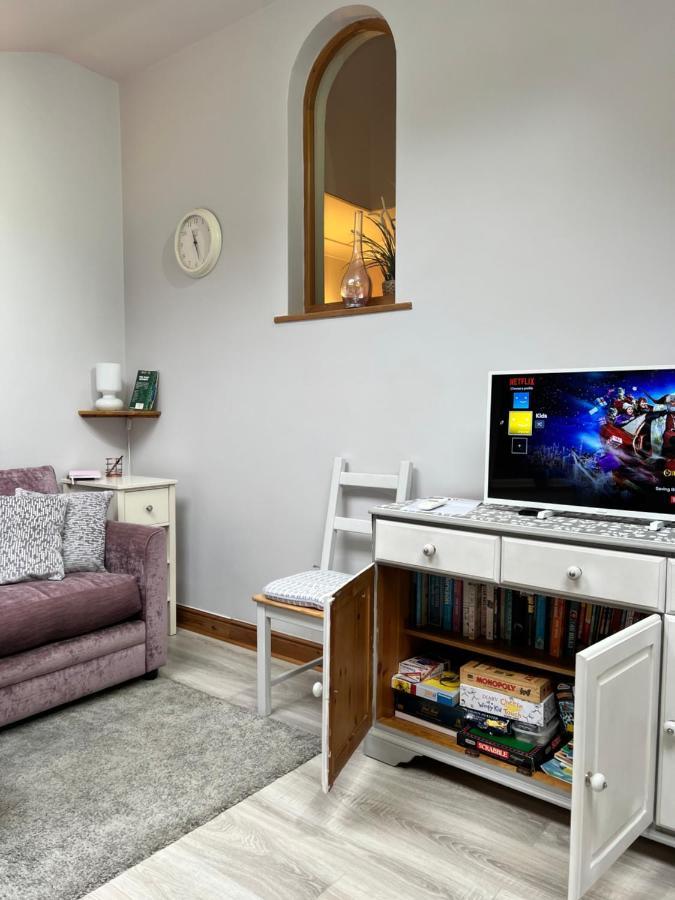 Cosy Heather Cottage Ашборн Экстерьер фото