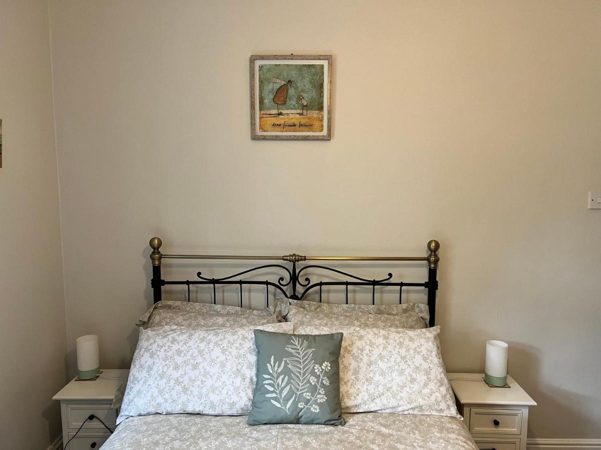 Cosy Heather Cottage Ашборн Экстерьер фото